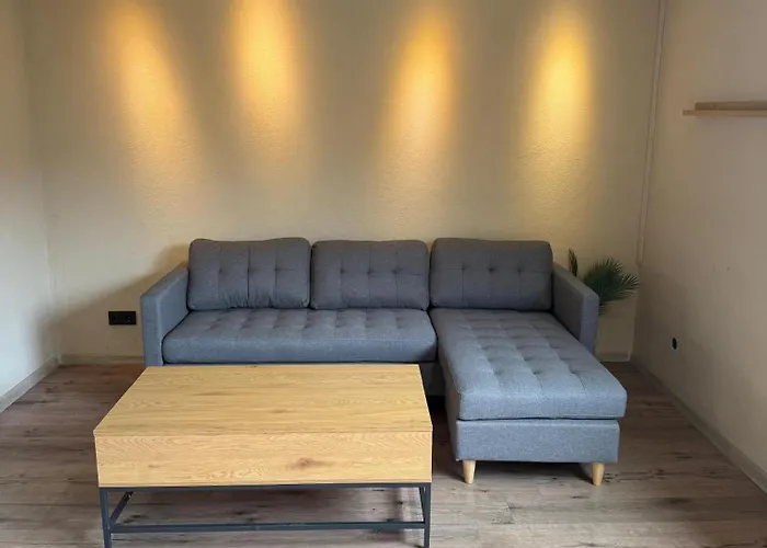 Schmiedstrasse 15 Exclusive Monteursunterkunft 公寓